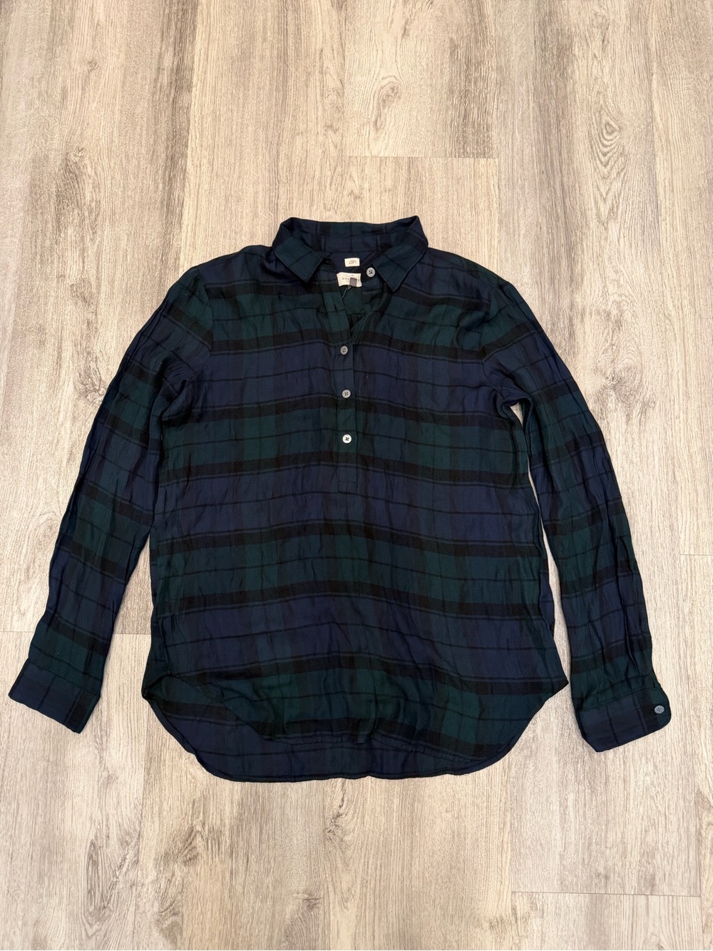 LOFT Medium Navy Green Plaid Softened Shirt Popover Blouse